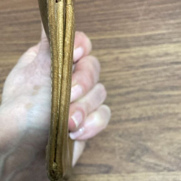 Prada Leather Fold Over Card/Coin Purse in Light Brown. - Picture 8 of 8